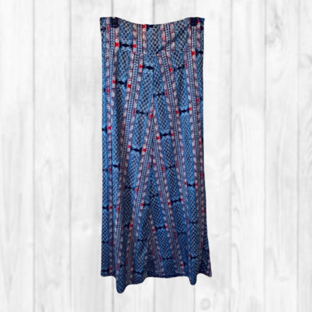 HOT KISS Maxi Skirt (L/XL)